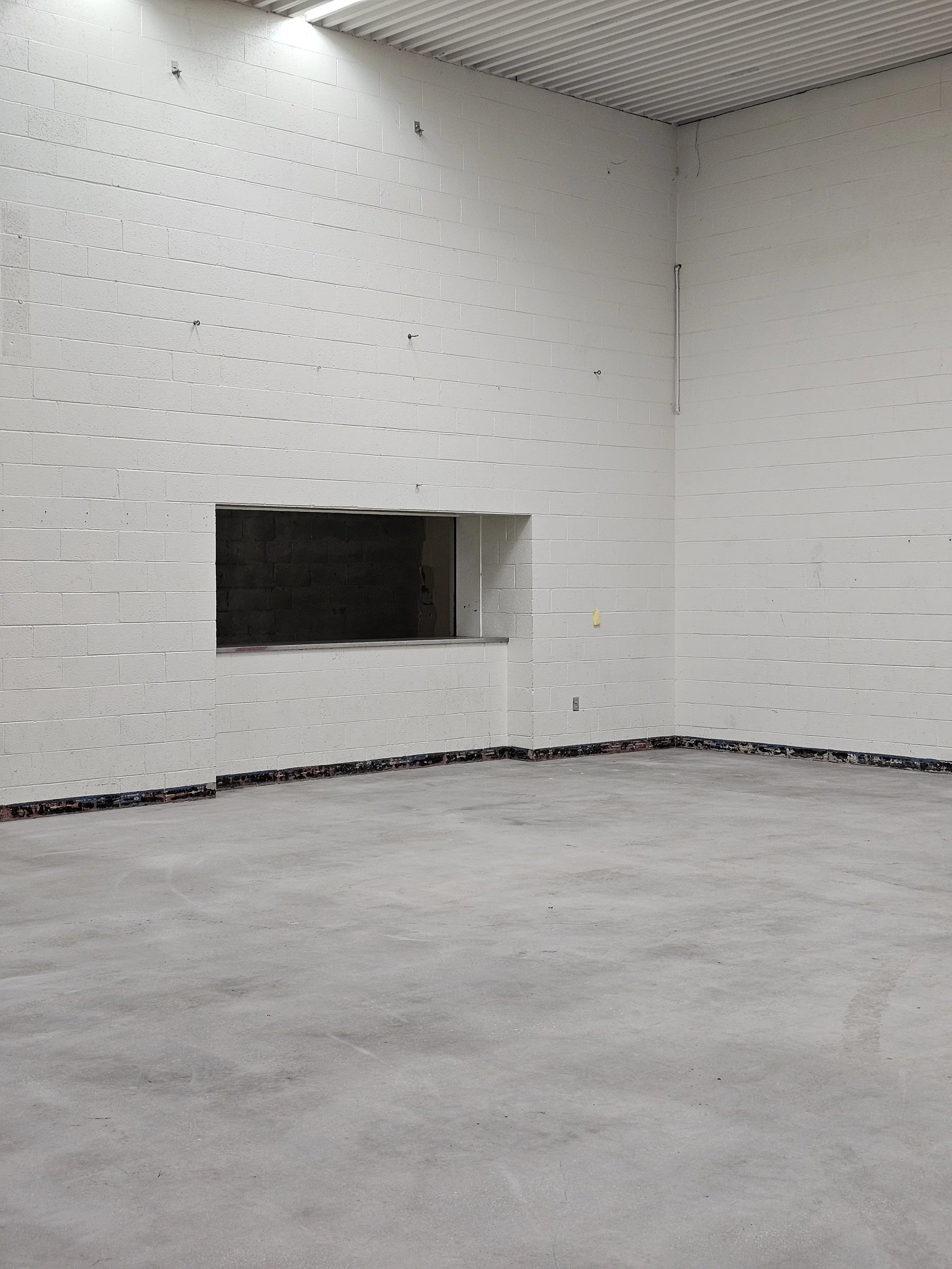 The old cafeteria corner in the mapleview gym