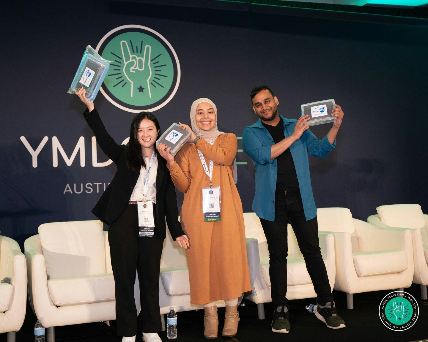 Here at SimulEYE, we're all about supporting and empowering future generations of surgeons. 

That's why when @youngmdconnect reached out to partner with us we immediately said yes to giving away some of our top products during their YMDC Live event.
