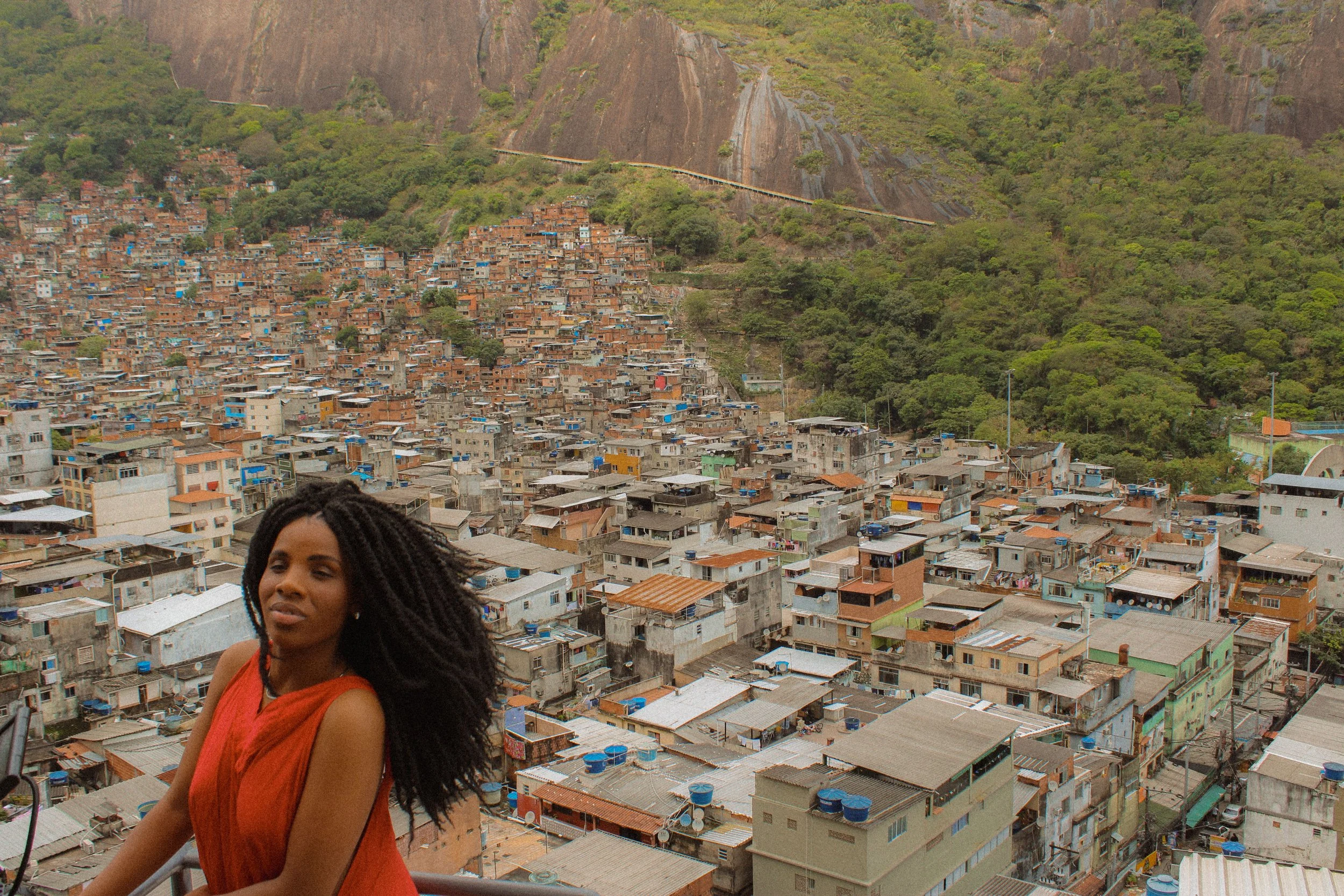 feature documentary― PRESENTE! 