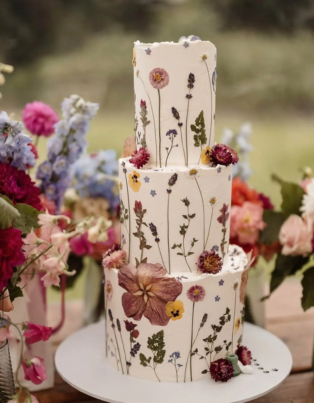 Photo by Lewis Membury
Tara Katie Cakes
Wedding cakes bristol
