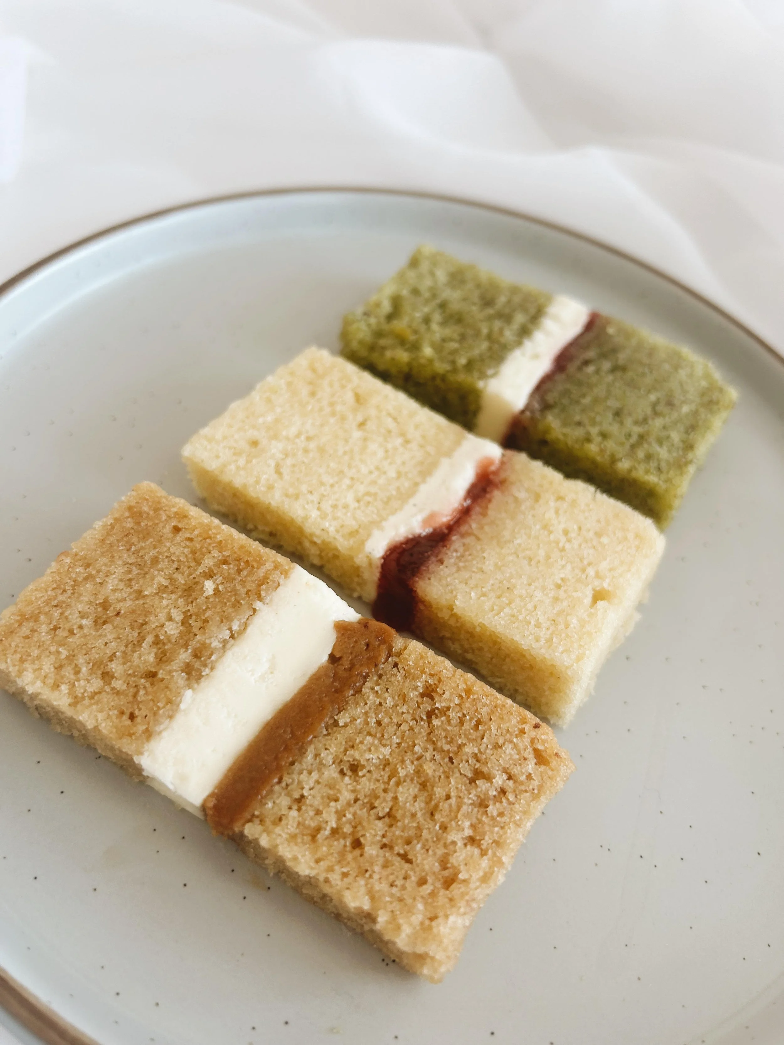 Cake slices bristol
Wedding Cakes Bristol
Tara Katie Cakes
