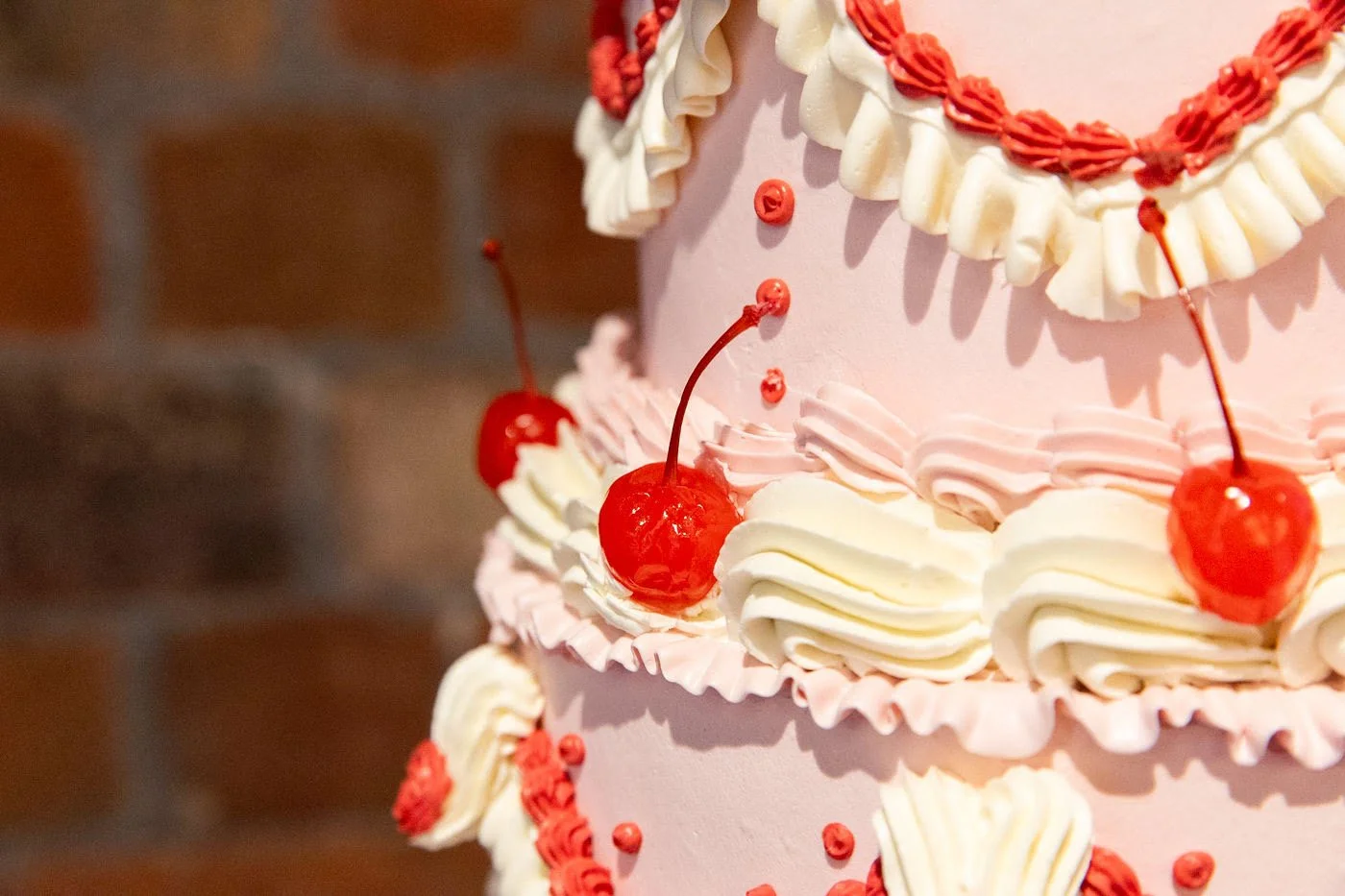 Lambeth cakes Bristol
Vintage wedding cakes Bristol
Tara Katie Cakes
Wedding Cakes Bristol