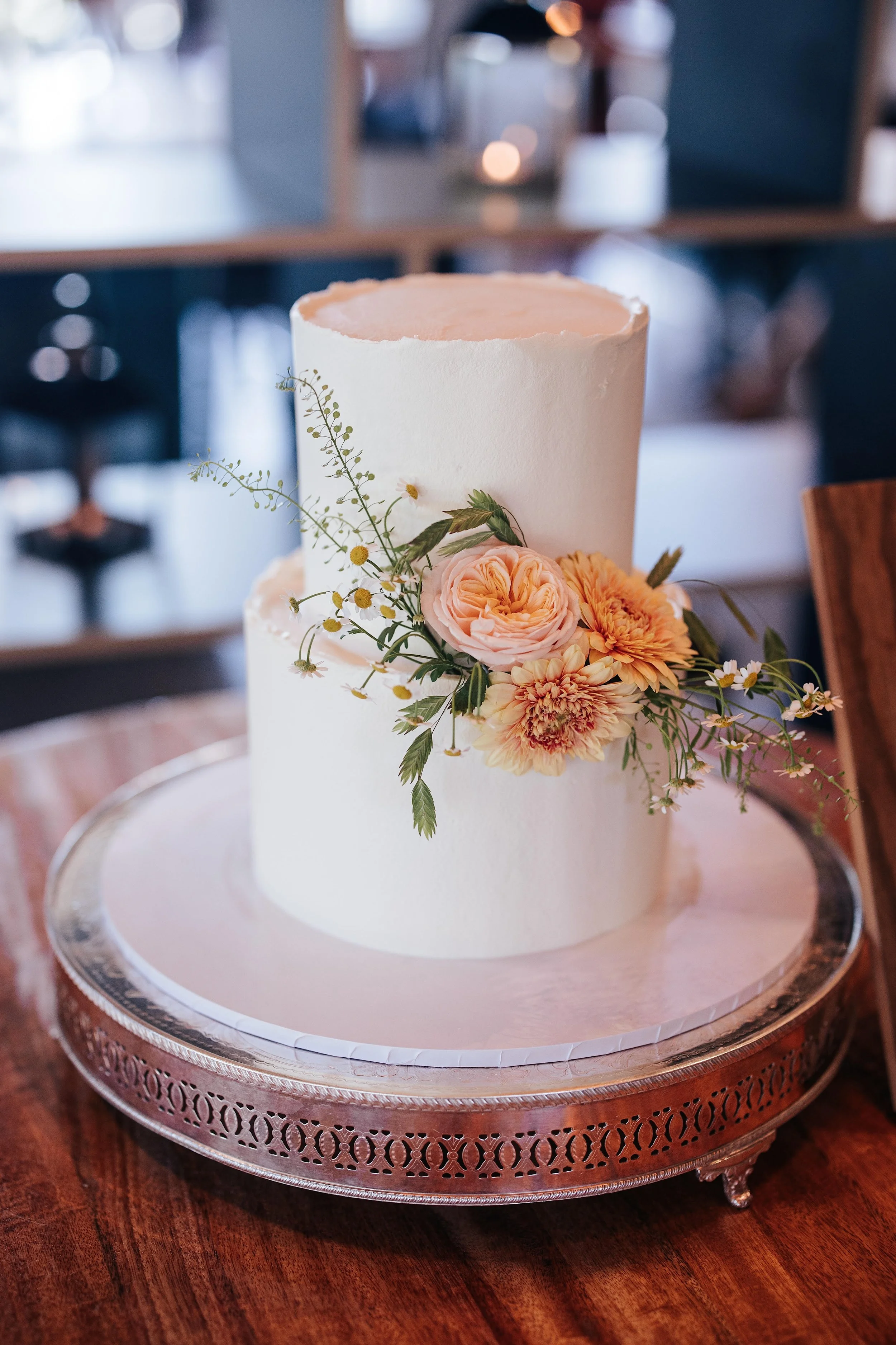 Two tier wedding cake
Tara Katie Cakes

Photo by Will Hartop