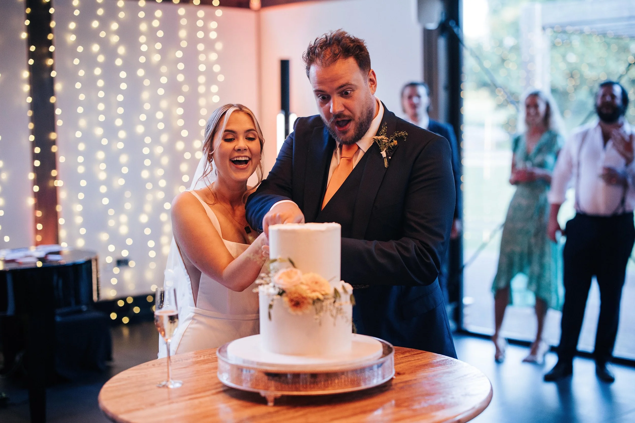 Two tier wedding cake
Tara Katie Cakes

Photo by Will Hartop