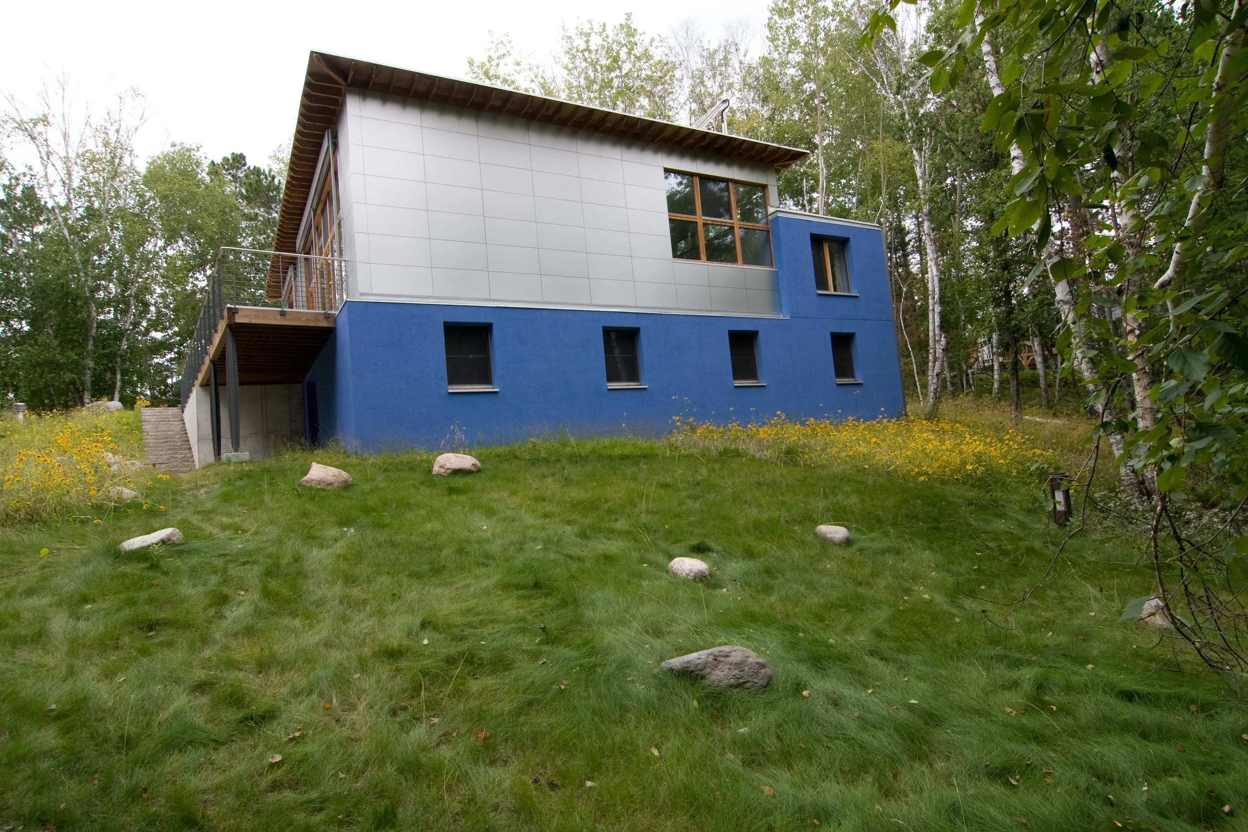 BioHaus Sep08 East 2 Photos by Cal Rice.jpg