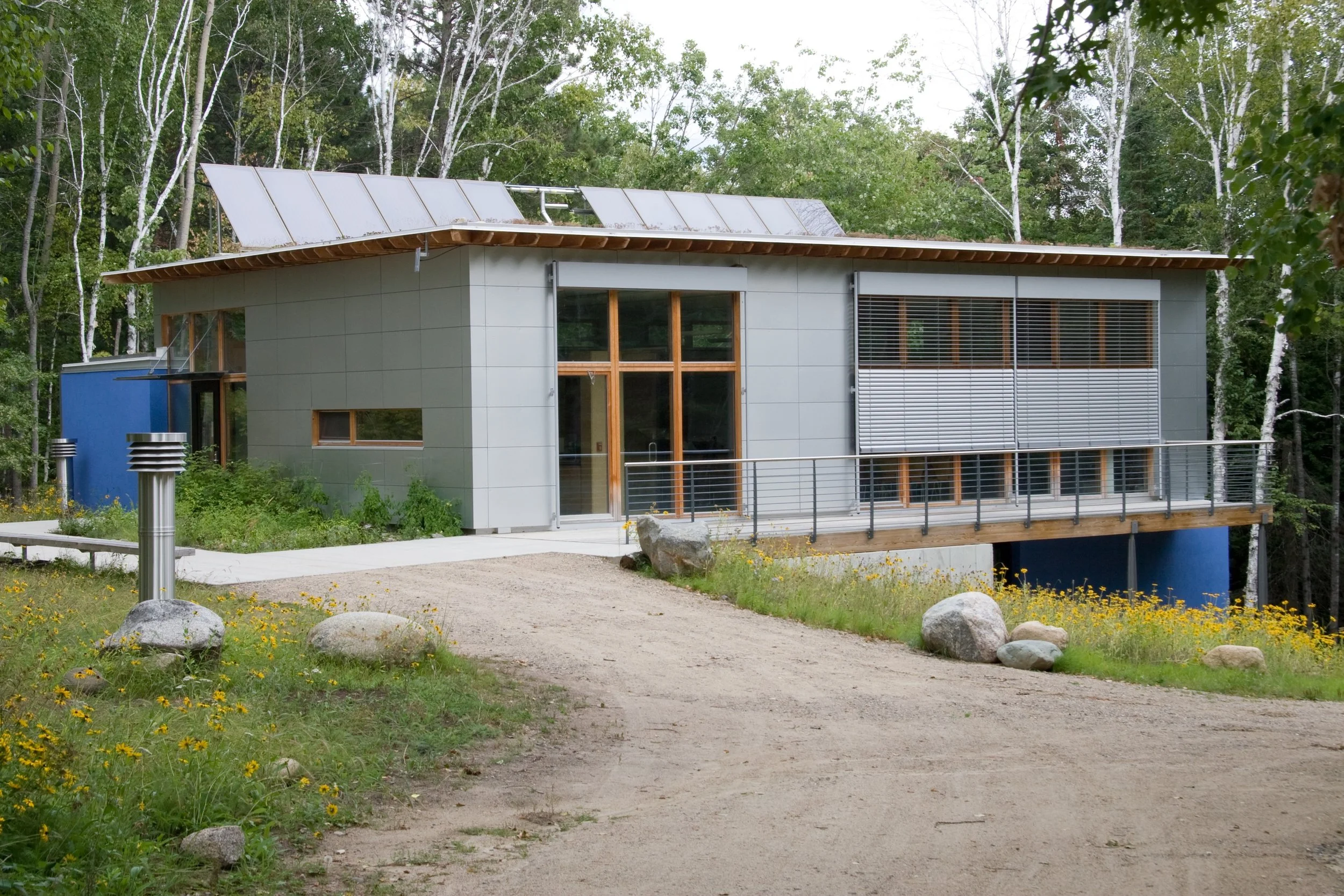 BioHaus Sep08 South 5 Photos by Cal Rice.jpg
