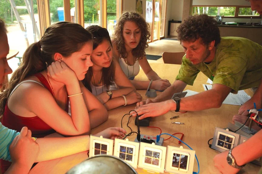 2.2 BioHaus 42 Students.jpg