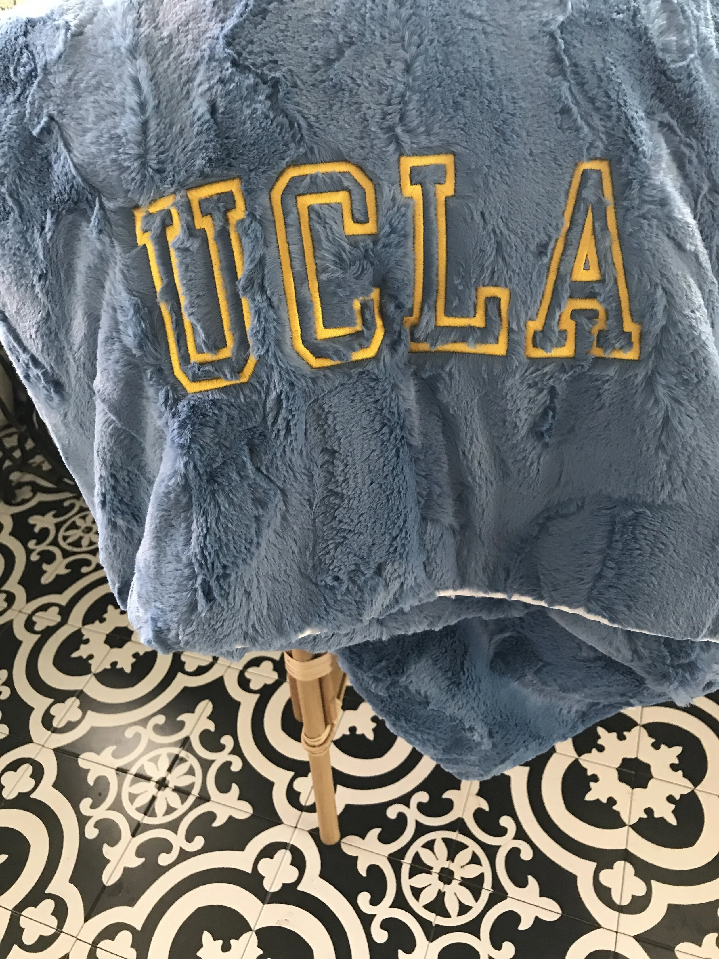 CUSTOM LIGHT BLUE collegiate