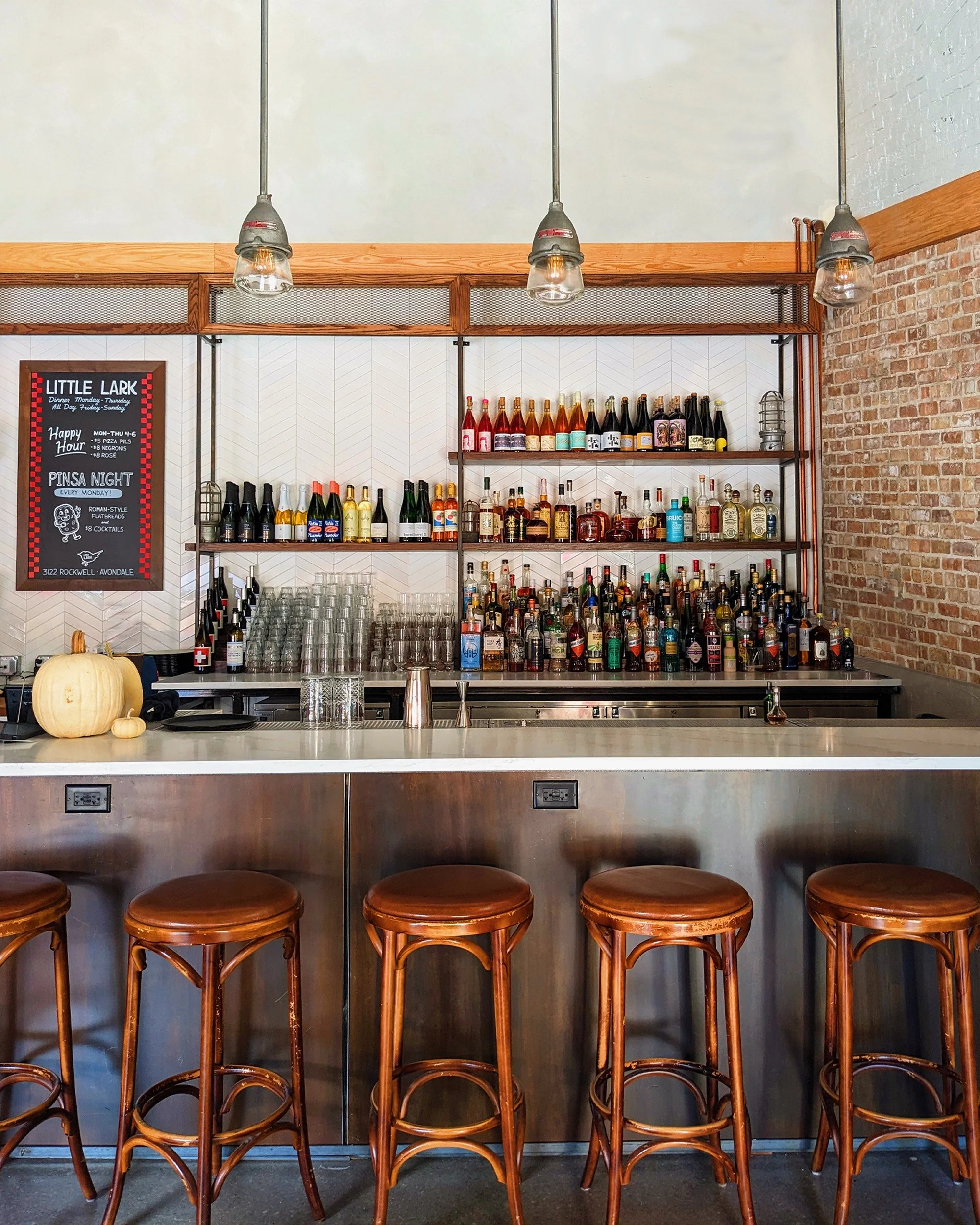 bar_smaller_VSCO.JPG