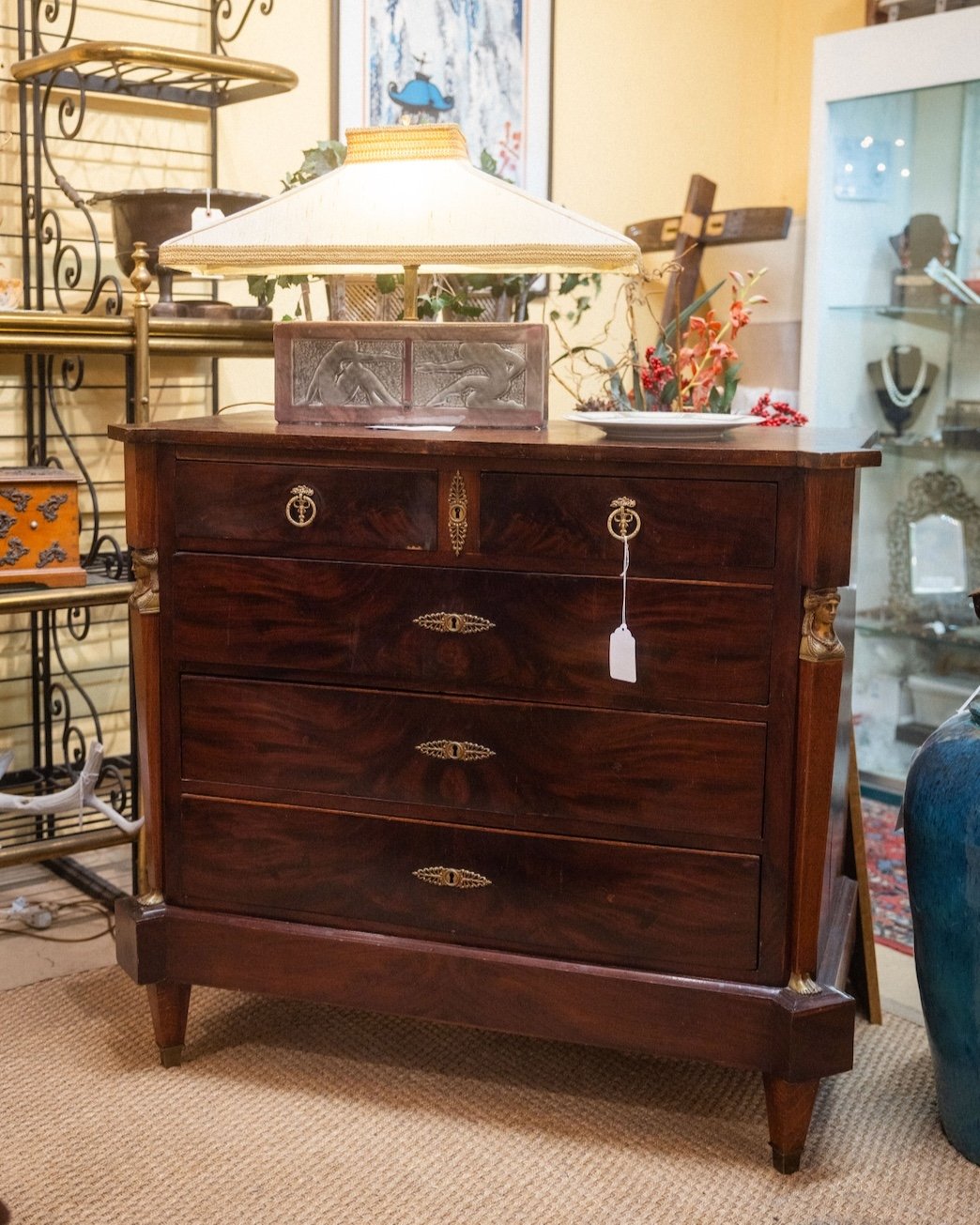 If you&rsquo;re in the market for new furniture, why not #ShopAntique instead? 😍 In addition to giving an item a new lease on life, you&rsquo;re reducing landfill and keeping #history alive. ⠀
⠀
Come by to shop every day between 10am-6pm! #AntiqueSh