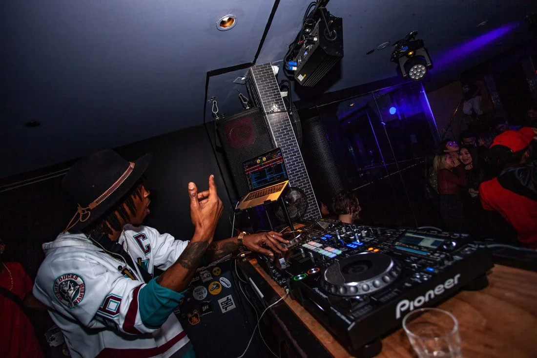 soundbar-pharaoh-perry-19-of-30_orig.jpg