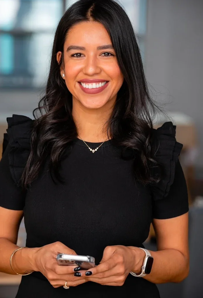 Jazmin Suarez Real Estate - Keller Williams ONEChicago