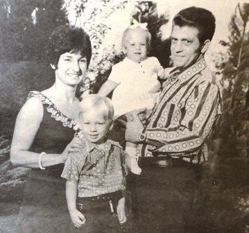 10 Thalia, Anthony, Nicole and Basil, 1972.jpg