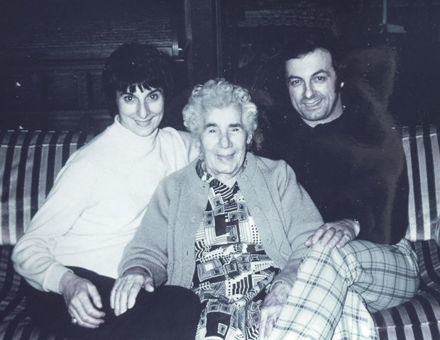 18 Ethel, Fotini and pete, circa 1970.jpg