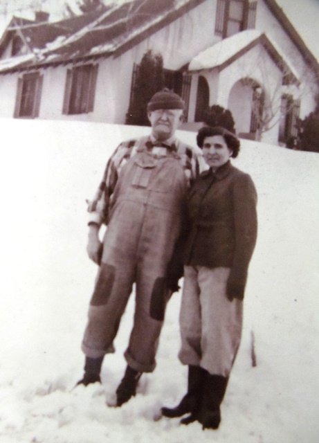 5 John and Eleni Tagas, circa 1956.JPG