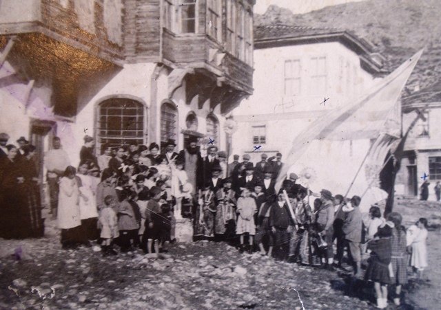 5 Aftoni village scene, circa 1900s.jpg