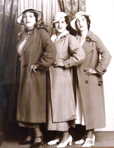 16 Diamando, Kathleen Apostle Hallis and Lucile Ananaisas Cherbis, circa 1935.jpg