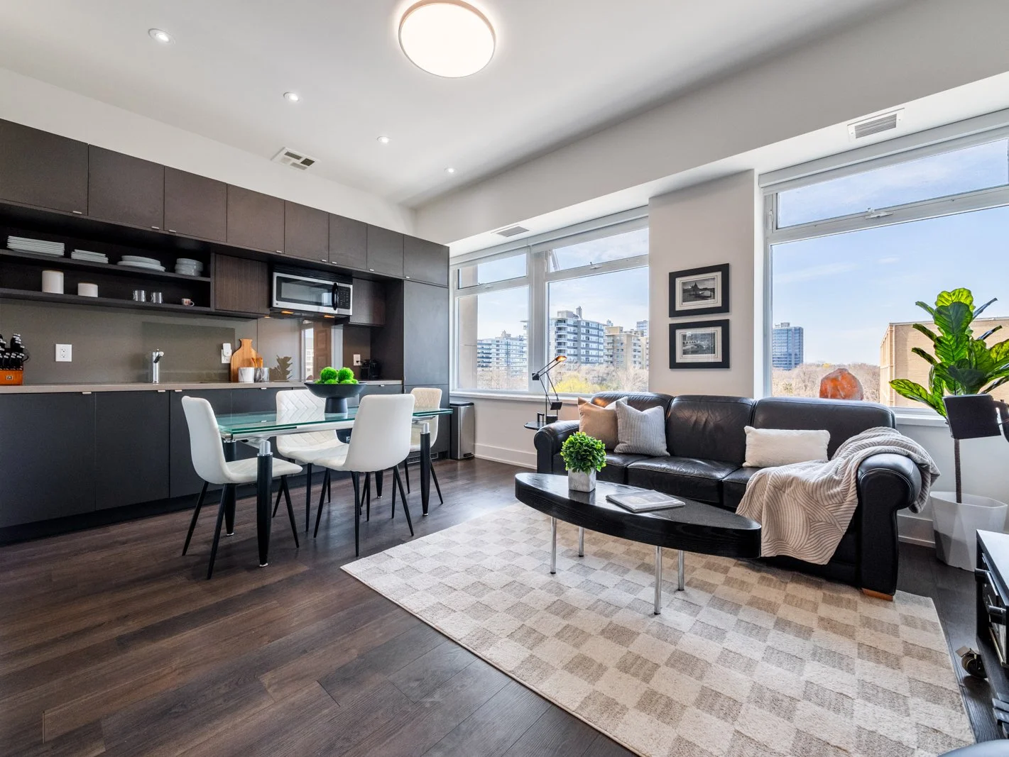 111 St. Clair Ave-18.jpg