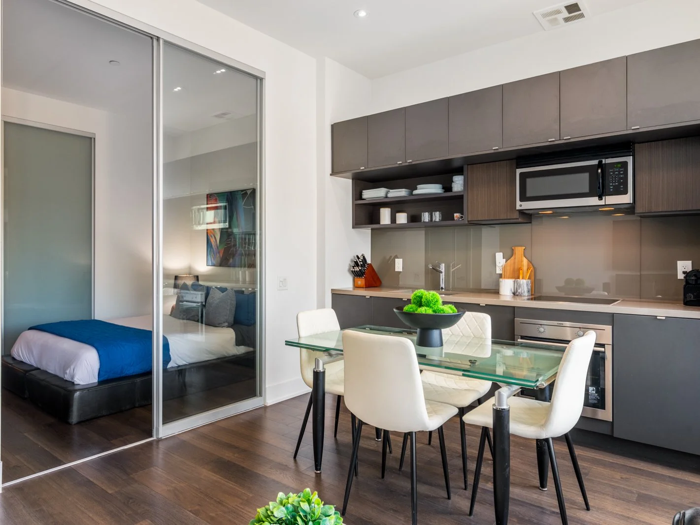 111 St. Clair Ave-27.jpg