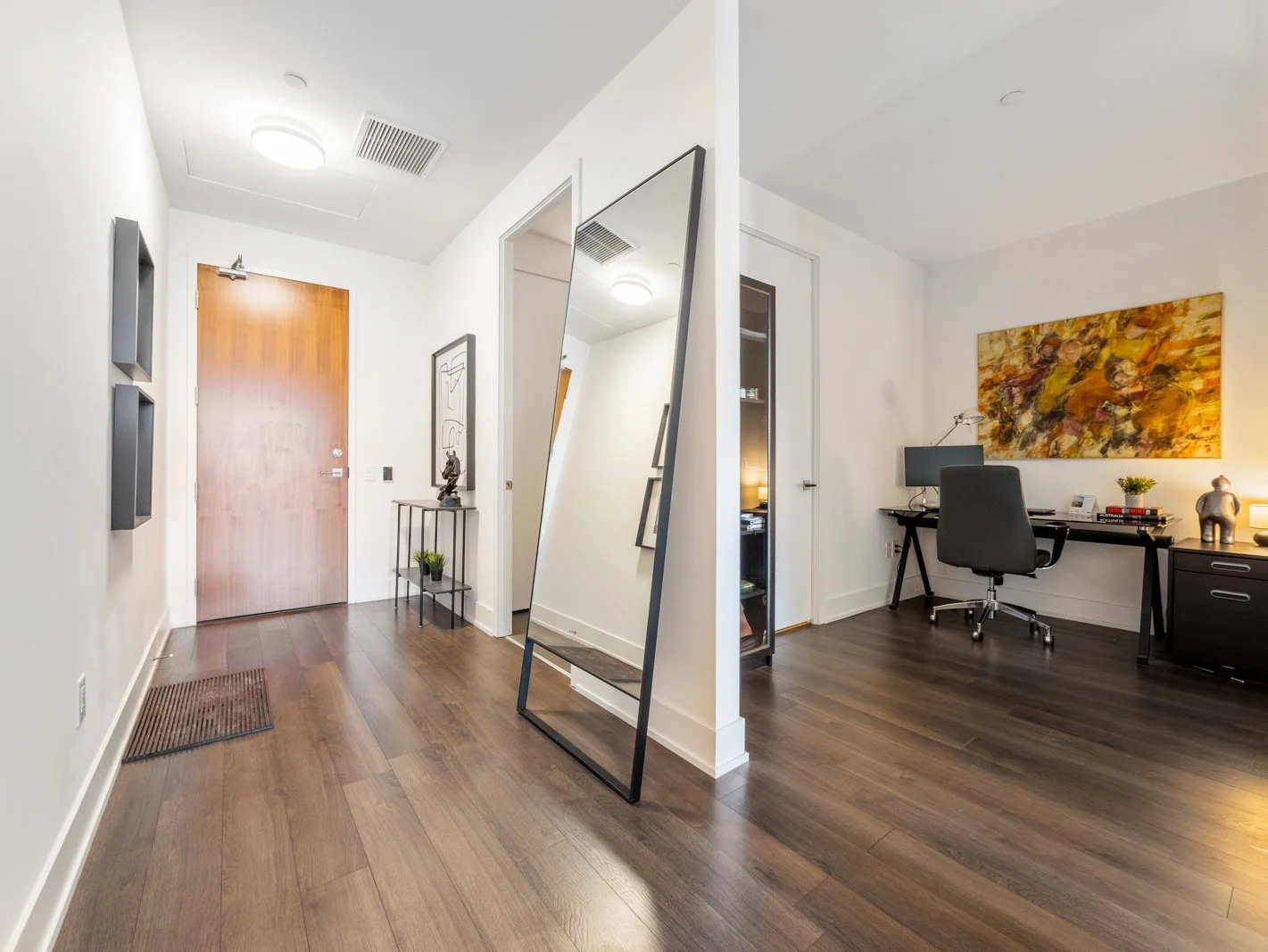 111 St. Clair Ave-4.jpg