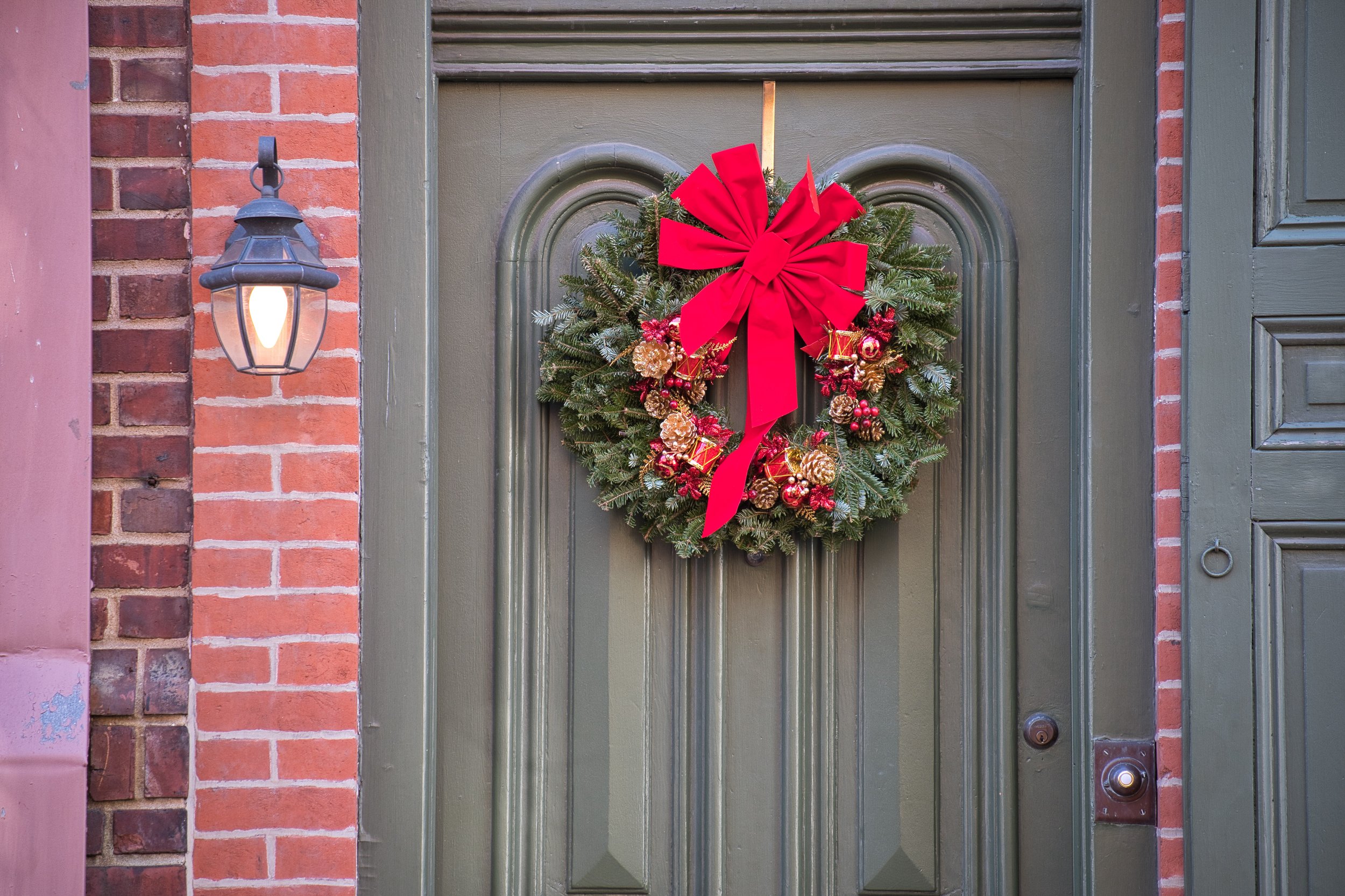 wreath on door.jpeg