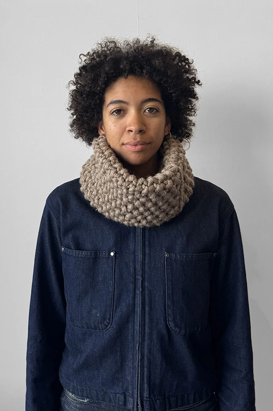 KNITTED SNOOD, BONE