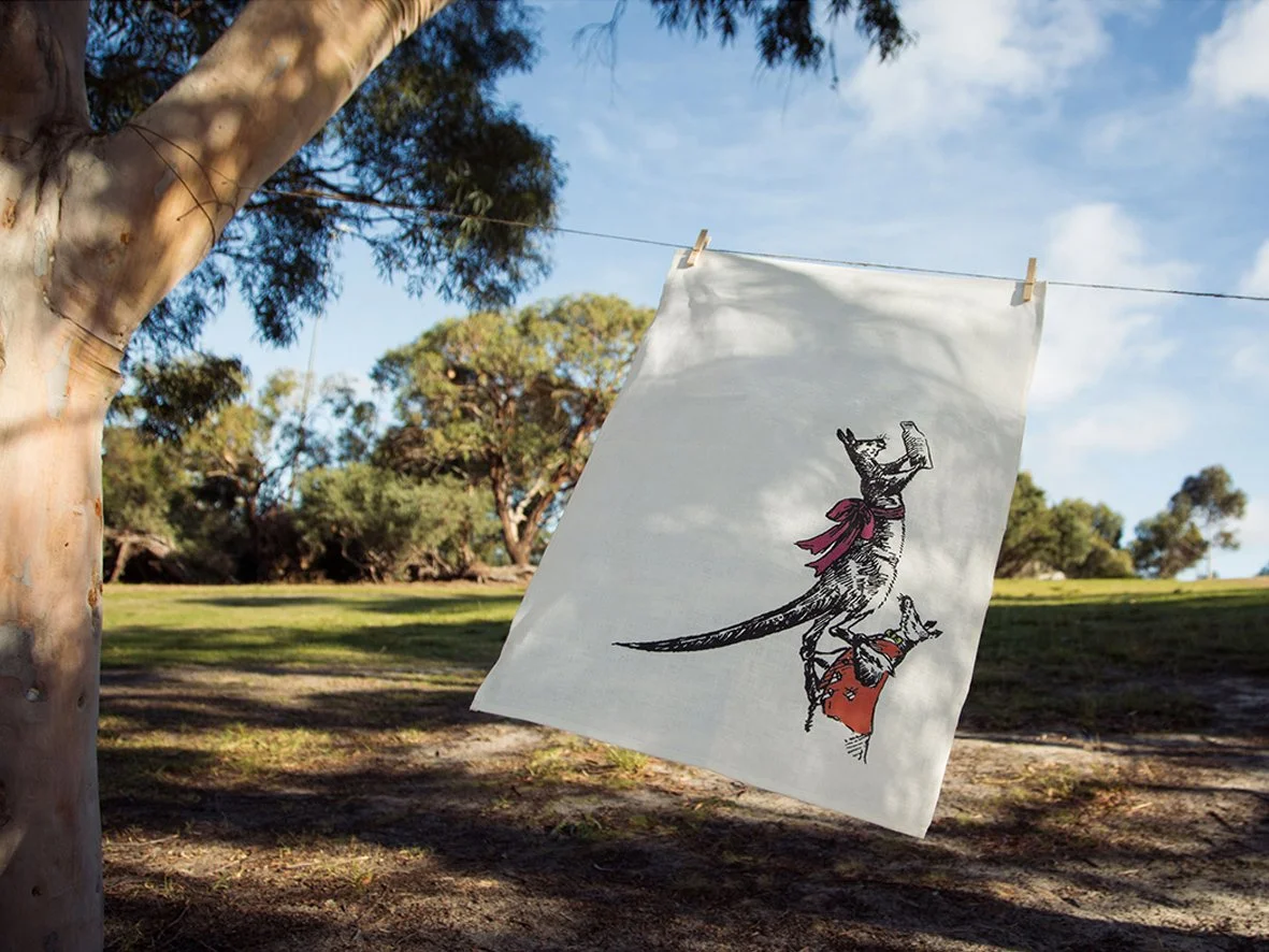 HOPONIT_KANGAS_LINEN_ZISSOU PHOTOGRAPHER_6T0A0386 med res copy 2.jpg