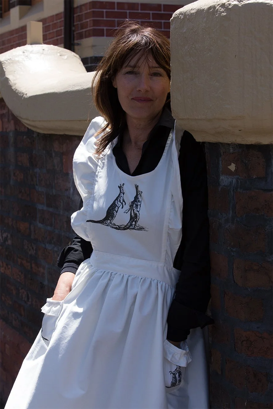 KAYE_PERKINS_hoponit_gospelshoot_2-75_apron_med res.jpg