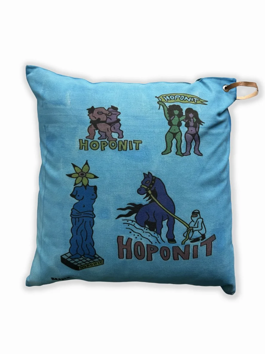 BRODIE JACKSON FOR HOPONIT CUSHION 03