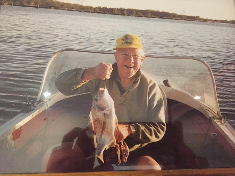 22 years ago the world lost one of its finest, Bill &ldquo;Champ&rdquo; Vardy. 

What I would give to have one more beer or go fishing together&hellip;

 Not only was he my pop, but my best mate! Keep sending up those winners mate🏇

Cheers Champ 🍻