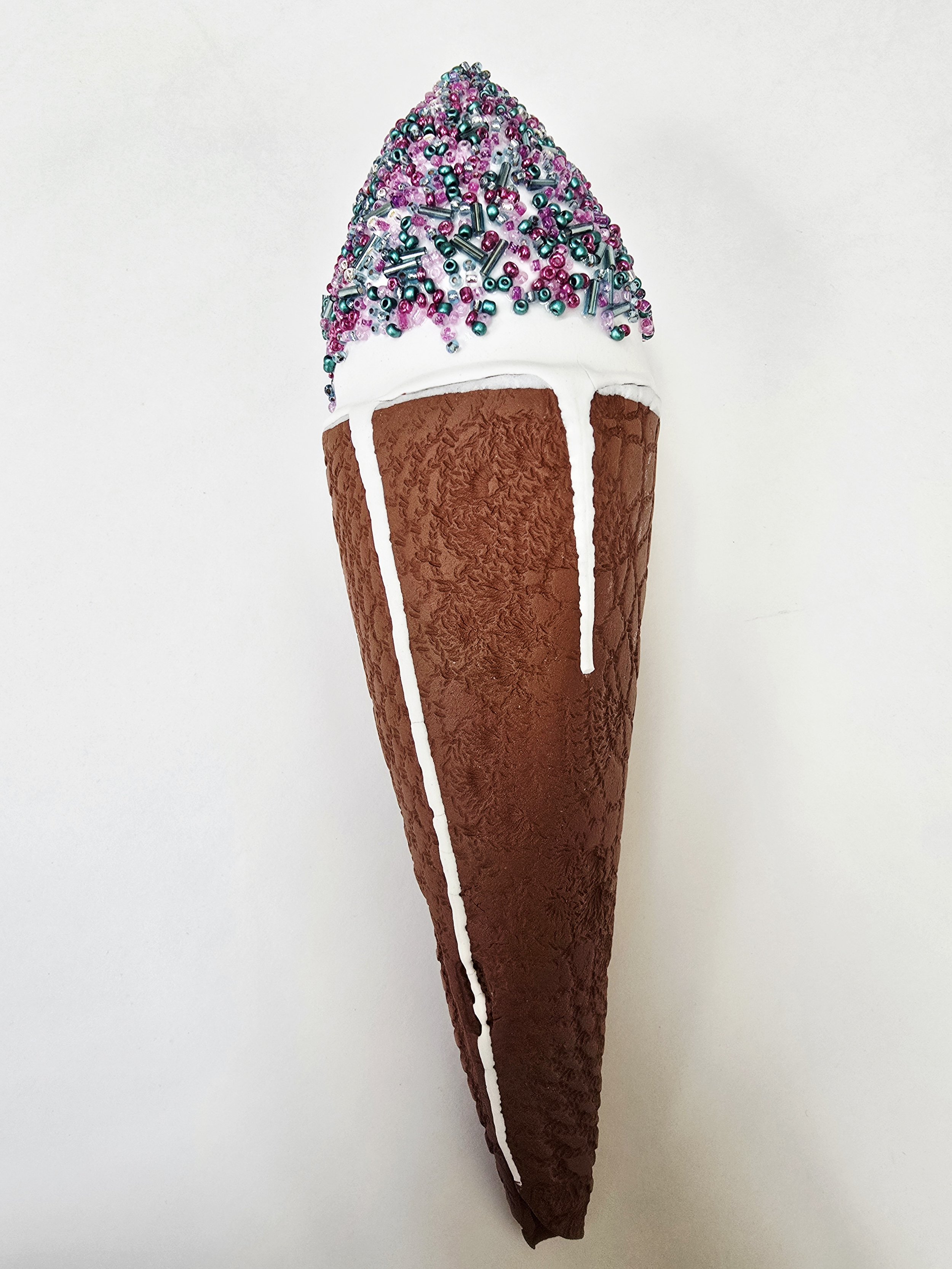  101. Tatyanna Meharry 
  Sparkle-cream! #3  
 (2026)
 Ceramic, glass
 260 x 70 x 70
 $250