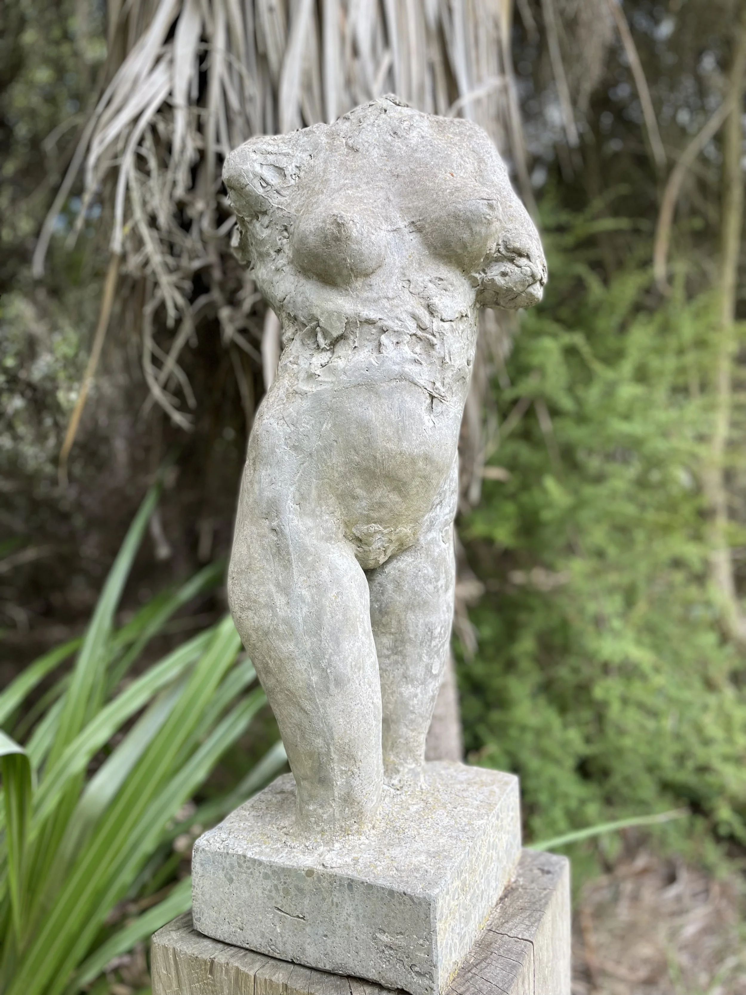 Map_26_Sam-Harrison-Figure-study 1-light-concrete-in-situ.jpg