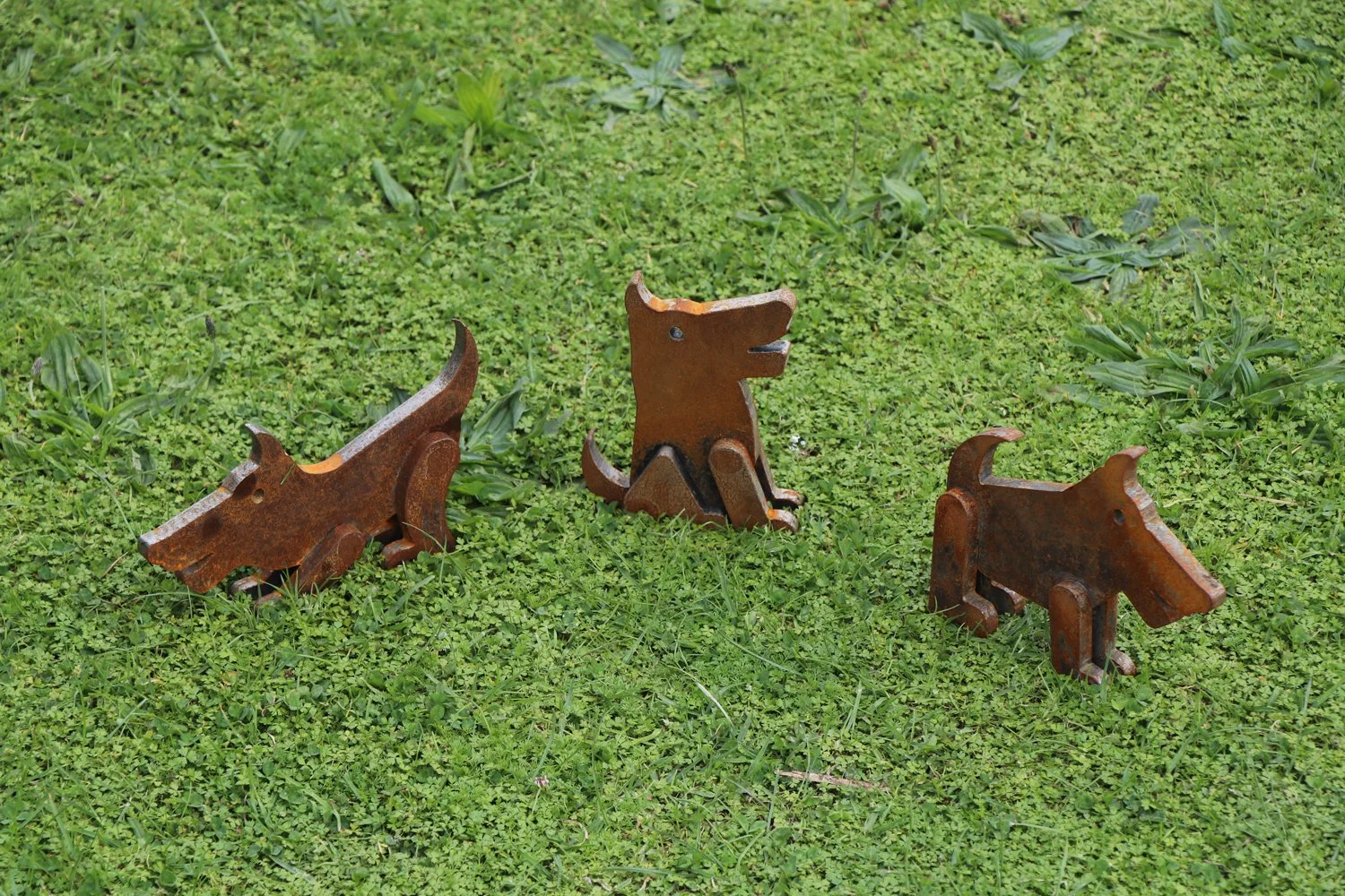 Map_03_James-Wright-Gone-to-the-dogs-corten-steel.JPG