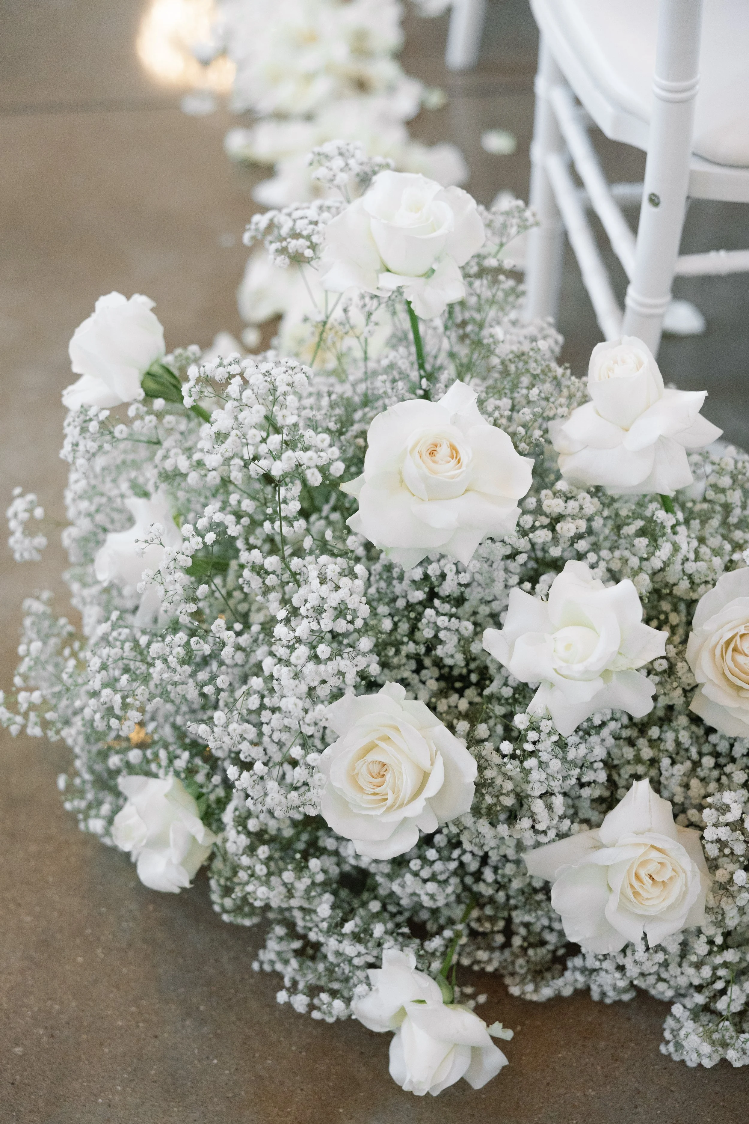 white roses and babys breath modern