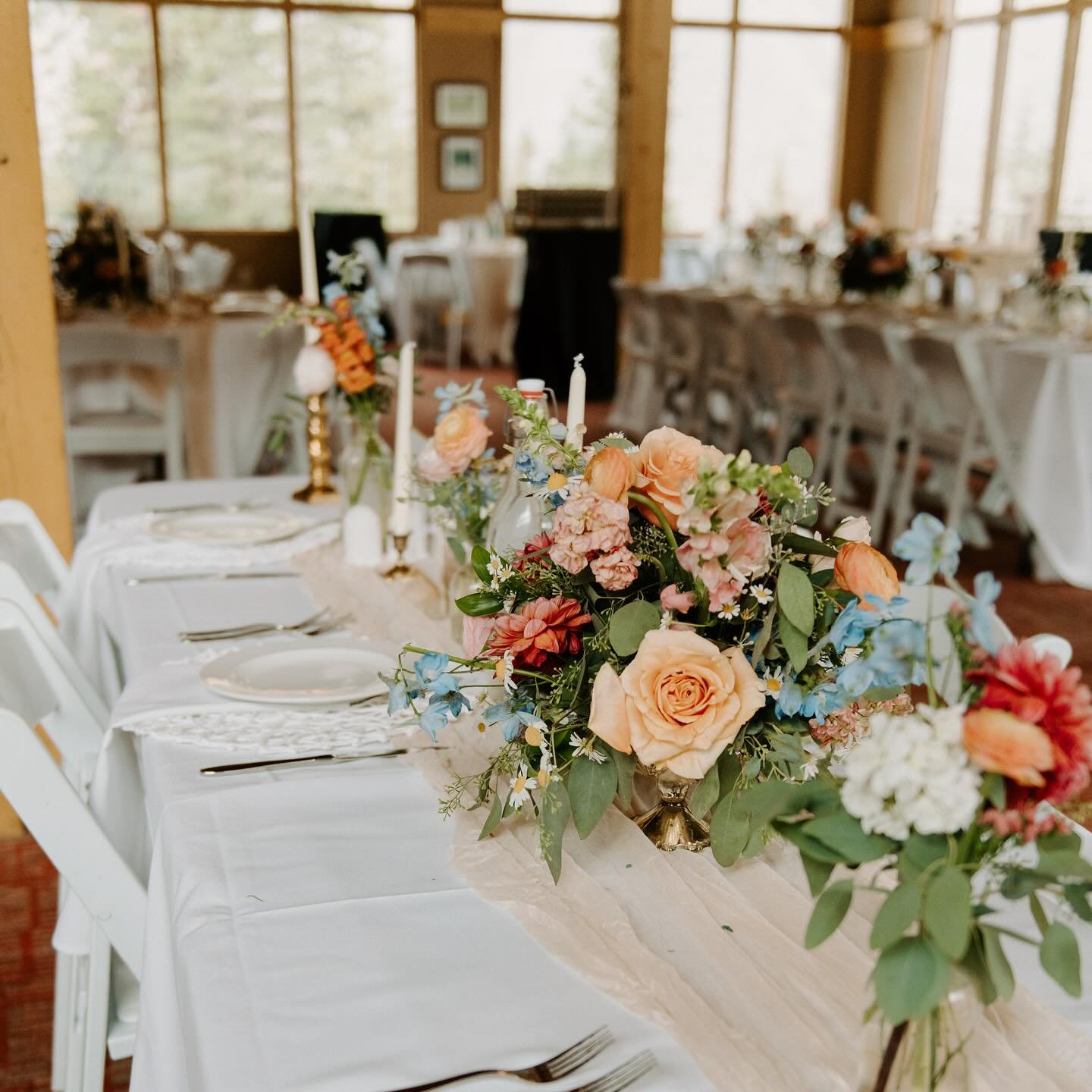 A moment for our table scapes. 
I realize that we don&rsquo;t share this part of our weddings as much as we should. 
We NEED too

Know that we take great joy in all parts of the wedding planning- but table scapes, decor and florals always keep me exc