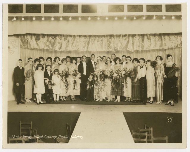 Style show 1923.jpg