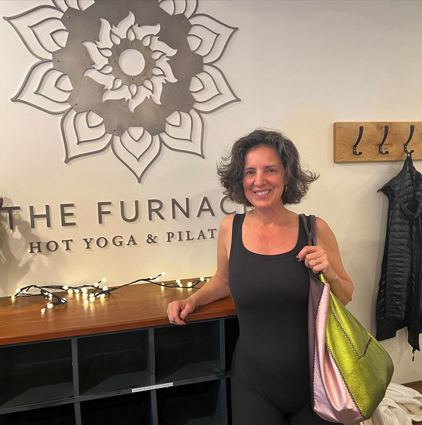 Congrats Fernanda on completing 100 classes since you joined in October! ❤️&zwj;🔥 Check out Fernanda&rsquo;s company @voltaatelier- their beautiful handbags are composed of upcycled sustainable materials from fashion houses, and made in partnership 