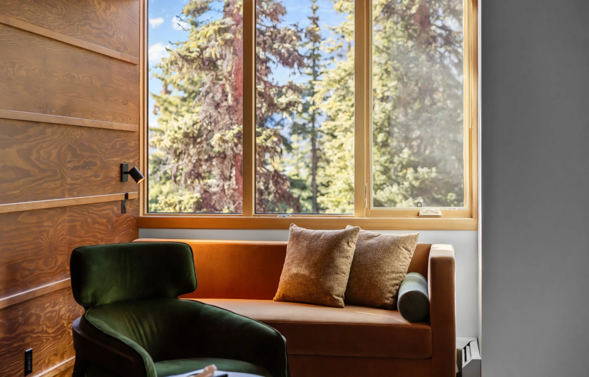 Crowfoot Glacier Suite - 5.jpeg