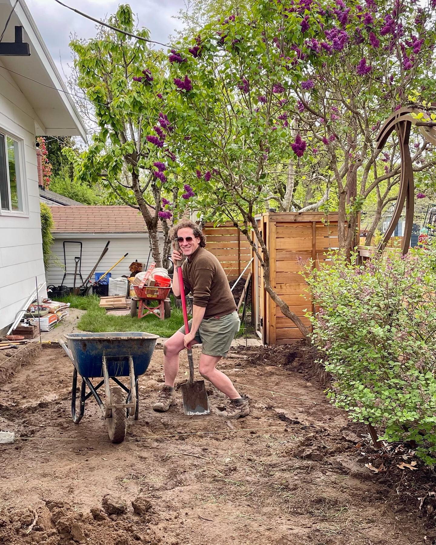 Looks like someone is enthusiastic about breaking ground on a new project this week. @belanos_aesh posing upon what will be the &ldquo;sexy lemon&rdquo; patio. 

#mudlife #landscapeconstruction #shoveldance