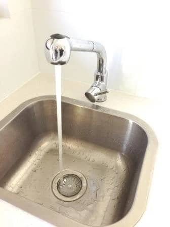 Rocket-Pull-Out-Sink-Mixer-333040-min-1.jpg
