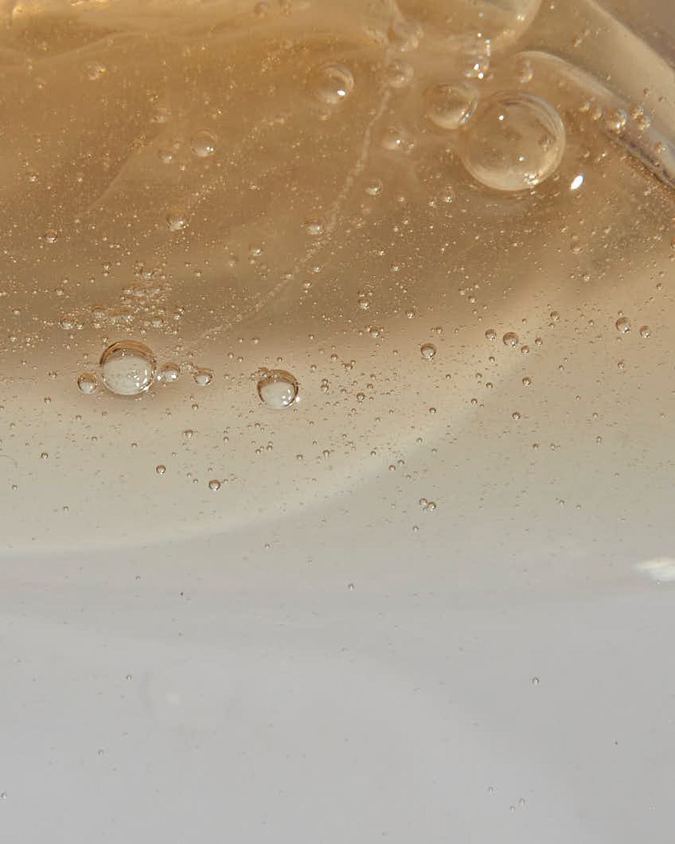 SANTS - Soap textures
Did you know that our formulations are paraben, sulphite and formalin free? The emphais on natural ingredients is at the core of our approach.
 
#SANTS #handsoap #handwash #bodywash #bodycare #gelsoaps #moodshots