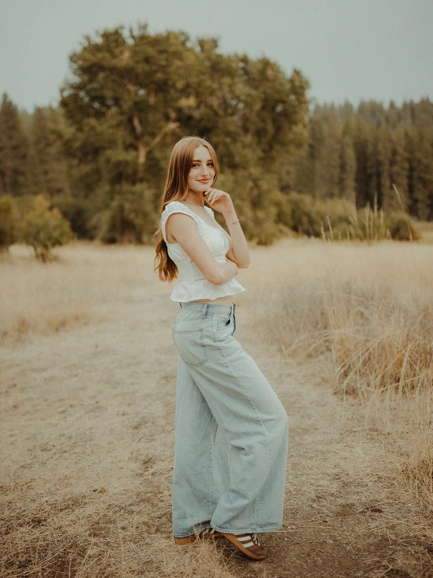 Annabelle // Class of 2026 ✨
&bull;
@deadeyeginger 
&bull;
&bull;
&bull;

#seniorportraits #seniorphotographer #highschoolgrad #cdacharter #panthers #graduating #seniorphotographer #idahophotographer #washingtonphotographer #seniorgirl #portraitphoto