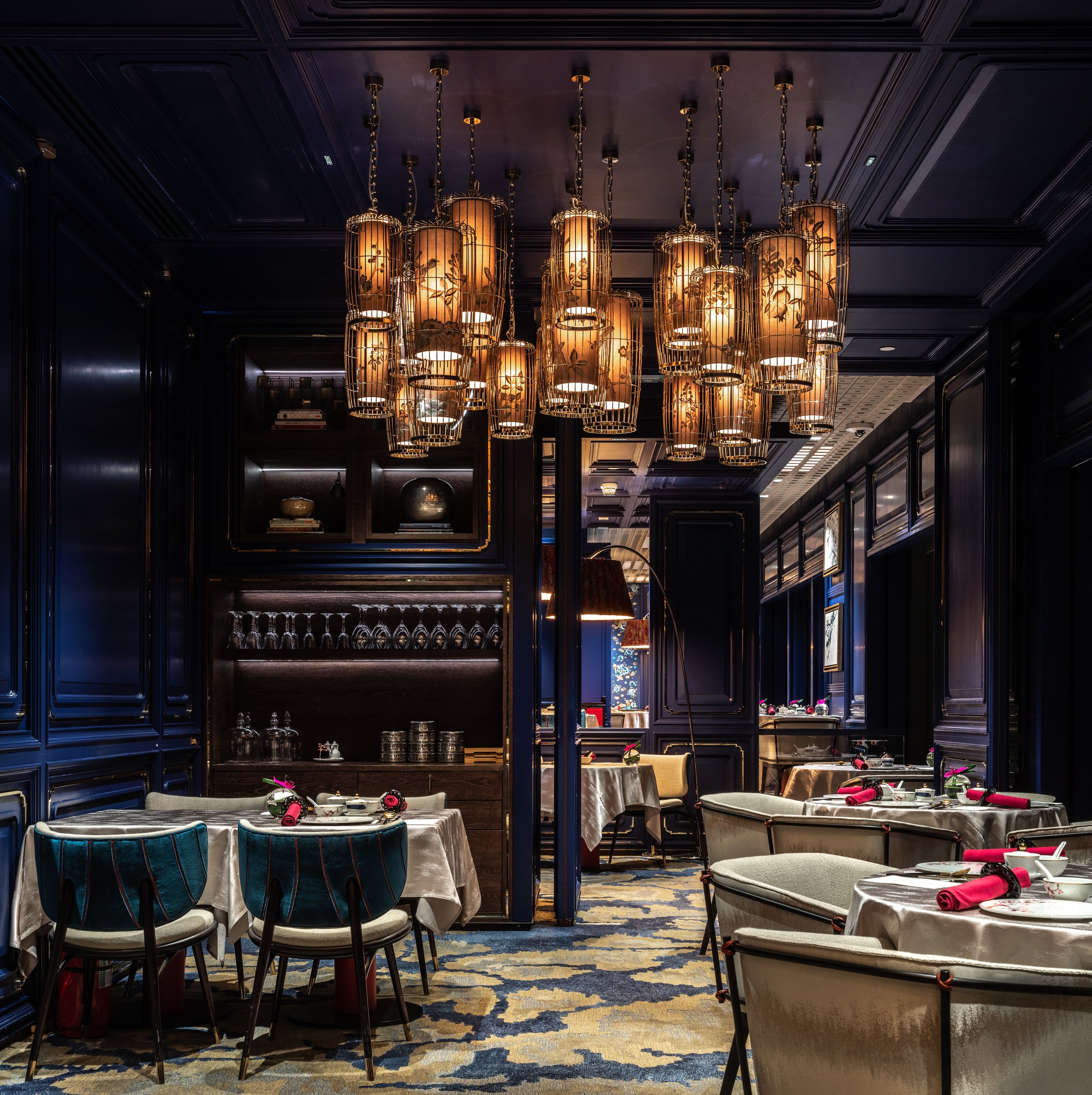 Man Wah Mandarin Oriental Hong Kong — Silverfox Studios Pte Ltd