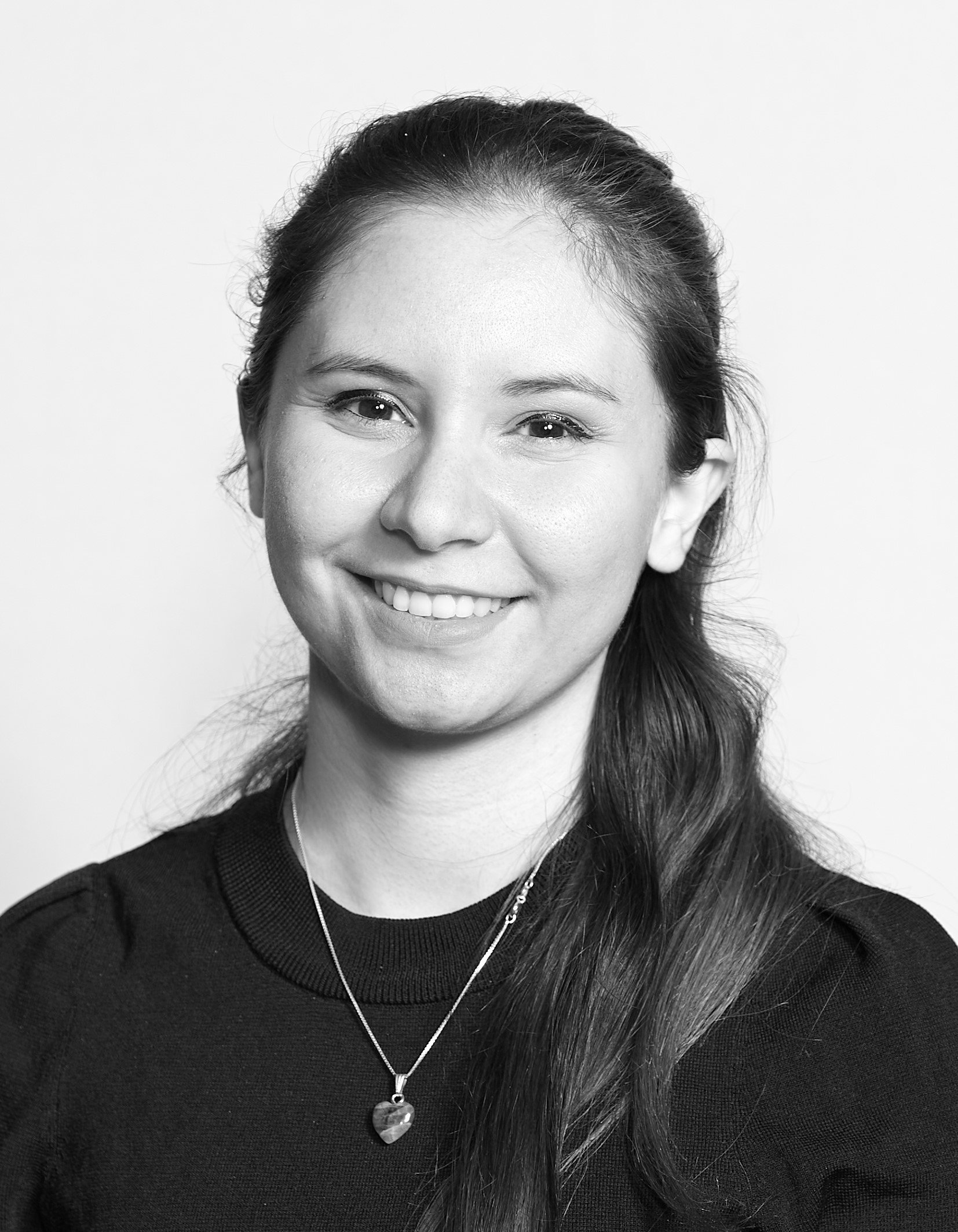 LARK Michelle Granados Garmendia