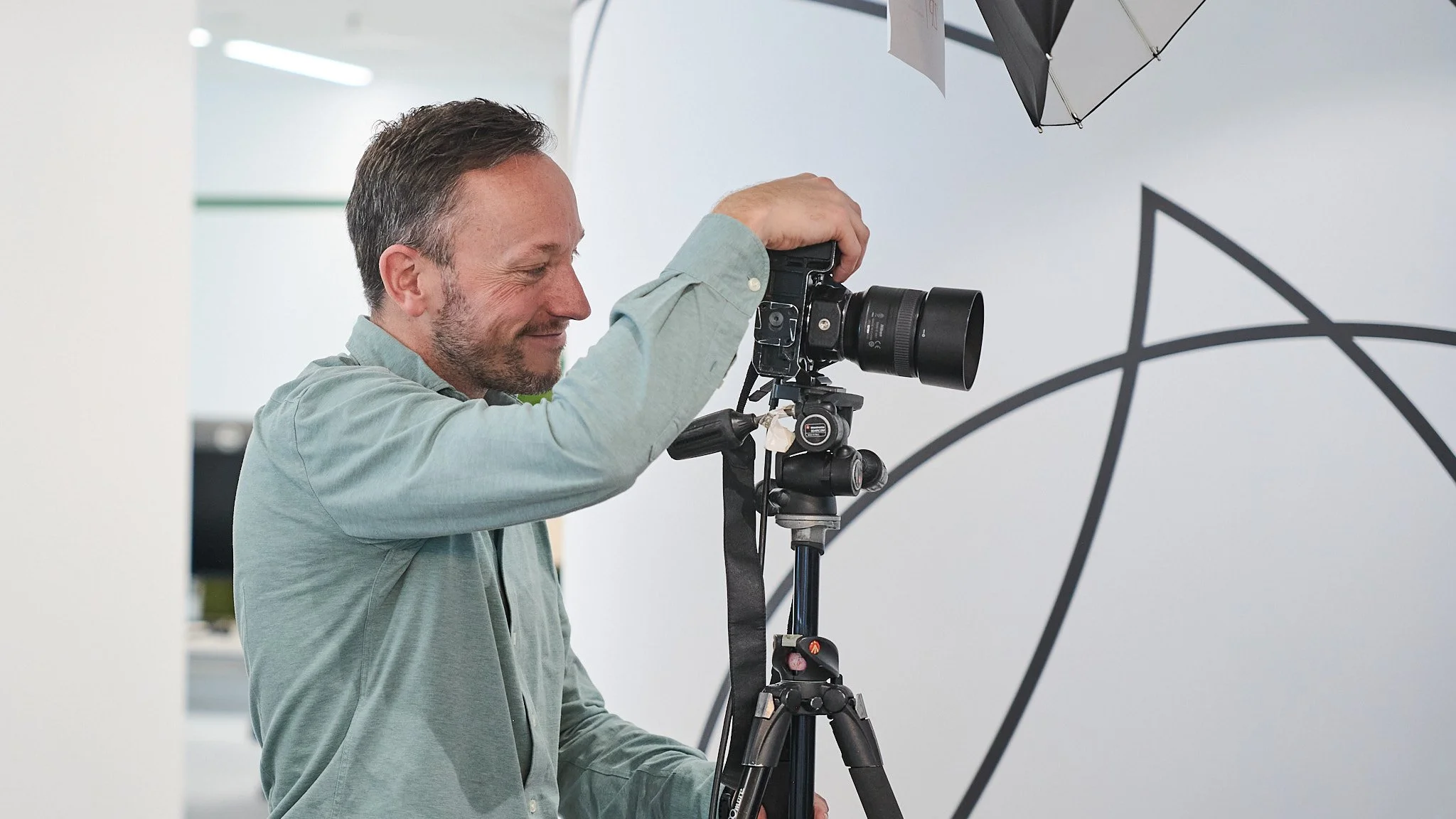 Fotograaf JEROEN BERENDS aan het werk voor Zakelijkportret.com