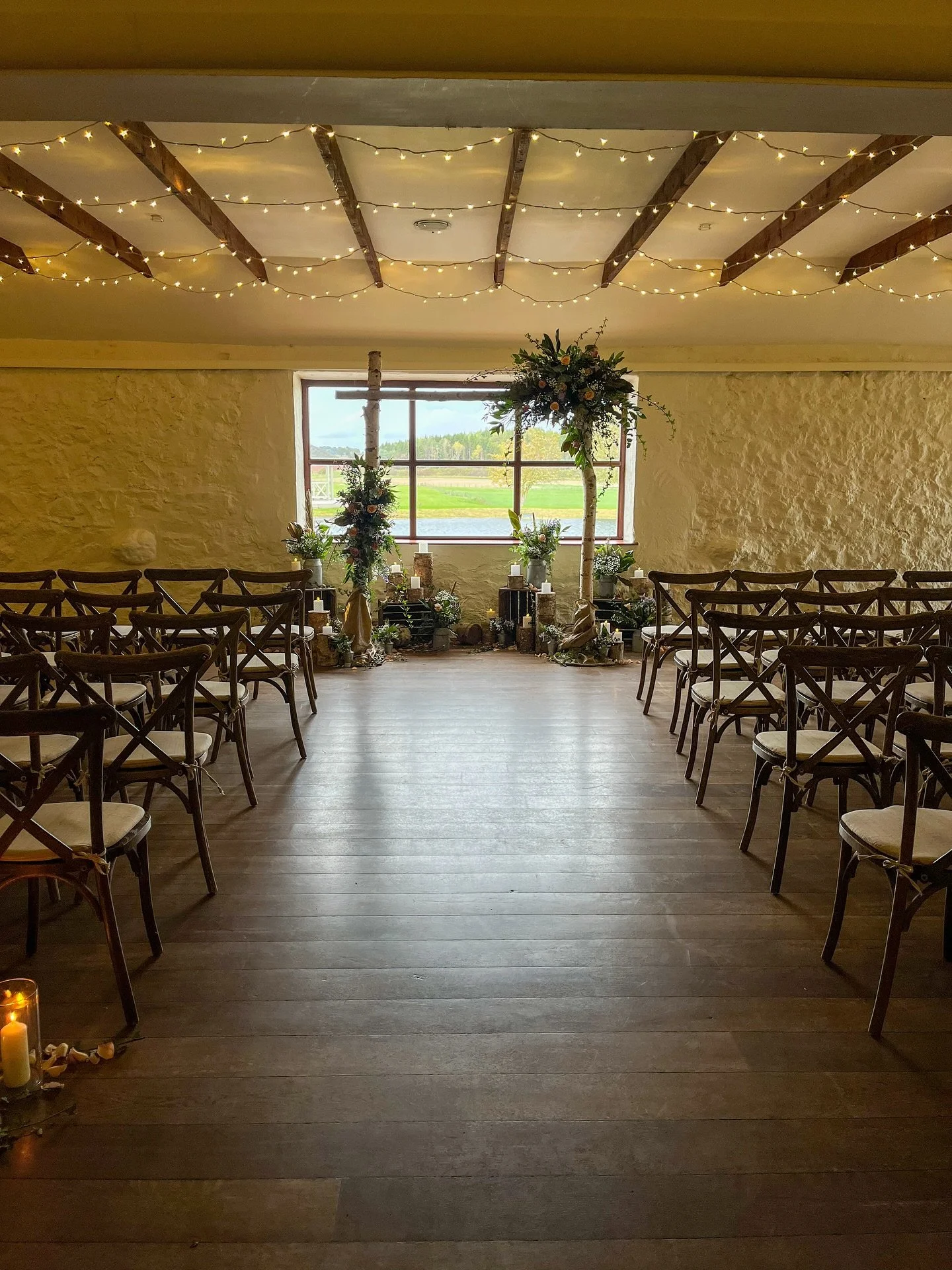 Sarah &amp; Craig 🤍✨

Not even Storm Amy cutting the power could stop the celebrations for Craig &amp; Sarah&rsquo;s wedding at the weekend.

The lights flickered back to life just in time for the drinks reception, stayed strong all night, and even 