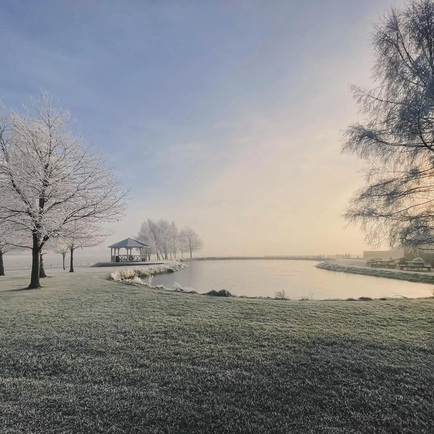 ✨ OPEN DAY ✨
6 days to go! Our first open day of 2026 is happening this Sunday, 18th January, 11-2pm. 
Come along, meet Bachilton&rsquo;s fabulous wedding &amp; bar team, an amazing group of our regular suppliers and see our venue, which has been bea