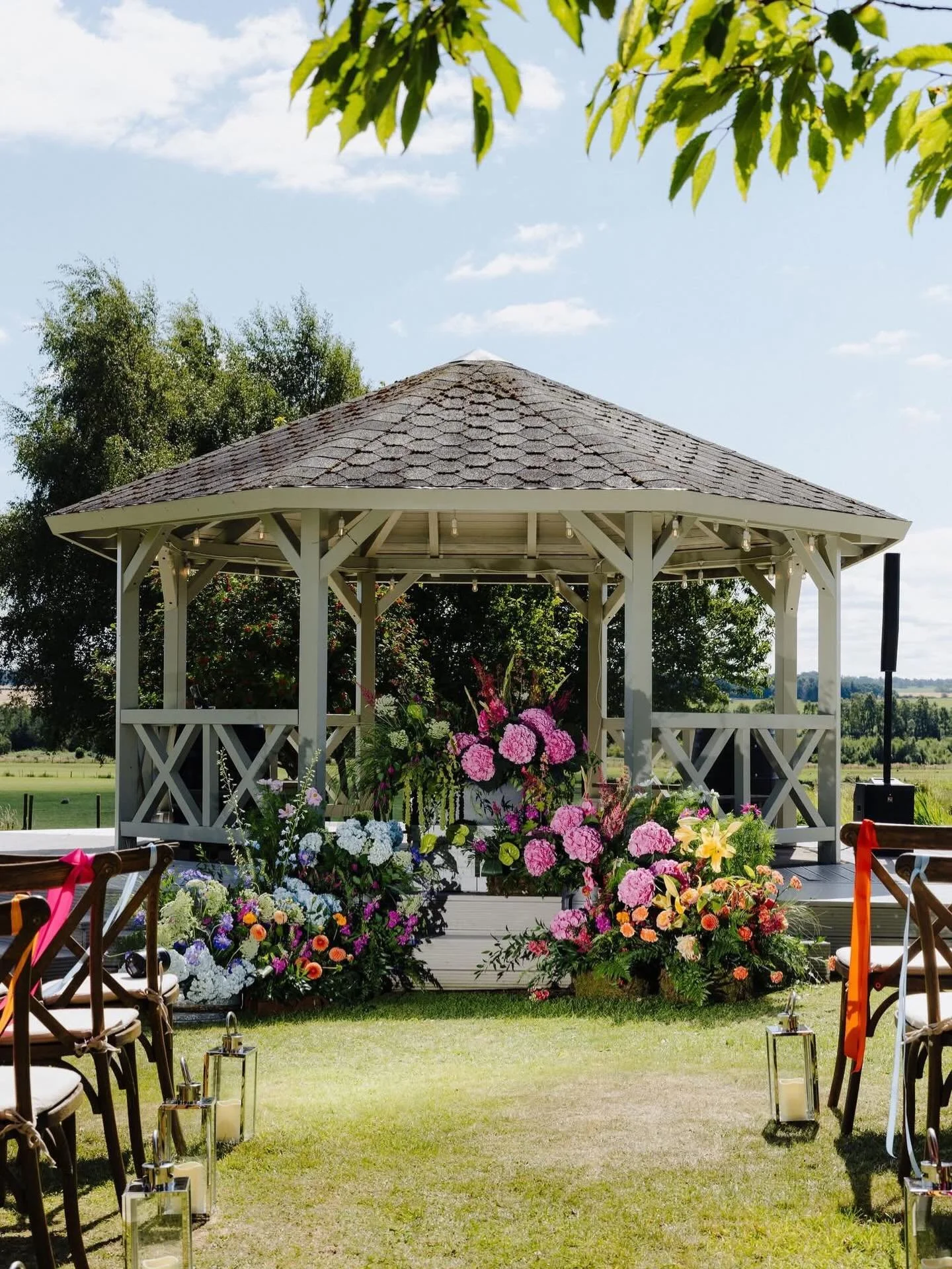 Join us this Sunday for our Open Day ✨

🗓 Sunday 12th April
⏰ 11am &ndash; 2pm

Come and experience the venue beautifully set for a wedding day, meet our friendly team, and connect with some truly phenomenal recommended suppliers who can help bring 