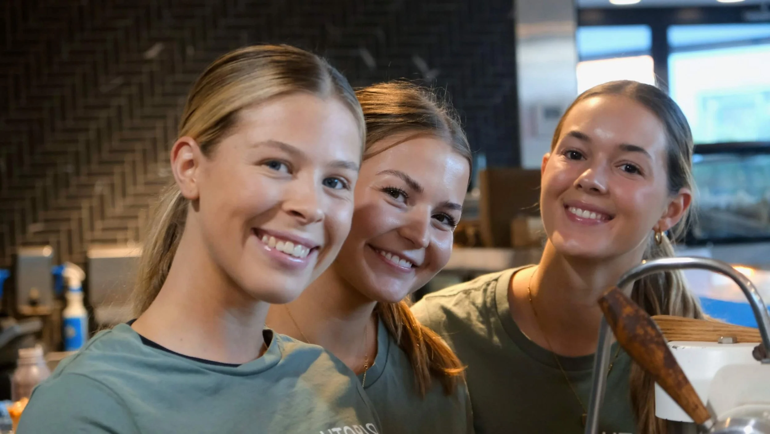 Utopia-crew-wollongong-1.JPG