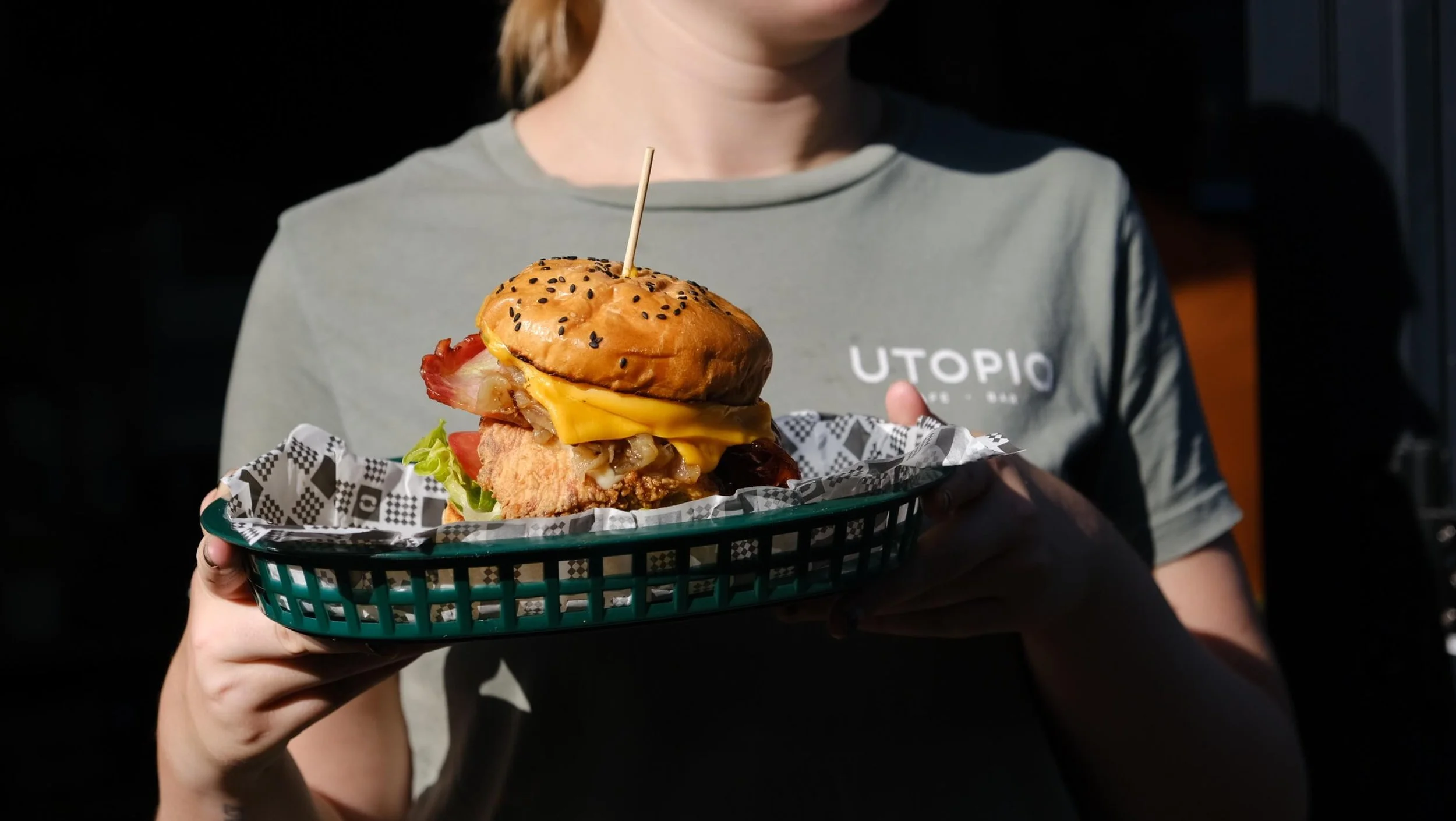Utopia-Burger-Bistro.JPG